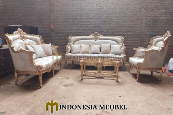 Set Sofa Tamu Mewah Jepara Ukiran Klasik Golden Duco IM-0666