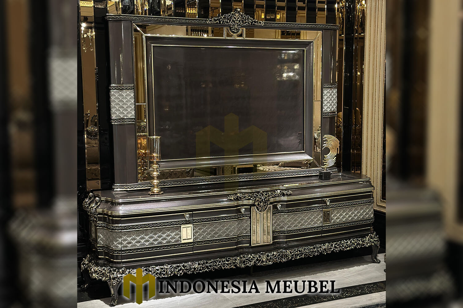 Bufet TV Mewah Majesty Classic Carving Design IM-798