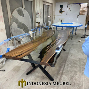 Suar Table Epoxy Solid Wood Minimalist Style IM-1060