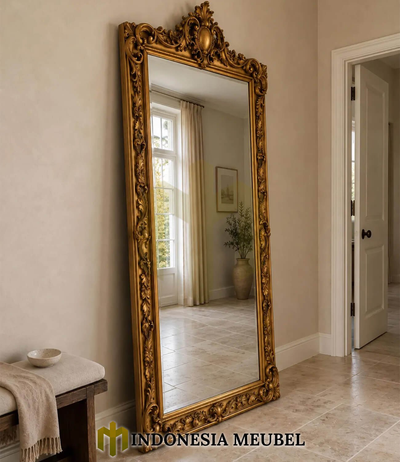 Stand Mirror Mewah Jepara Ukiran Klasik Palace Style IM-1245 2 Stand Mirror Mewah Jepara Ukiran Klasik Palace Style IM-1245.1